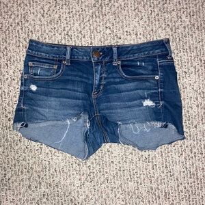 American Eagle low rise Jean shorts